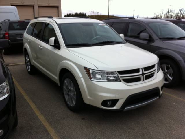 2012 Dodge Journey R/T in white