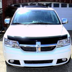 2010 White Dodge Journey R/T AWD - Front view
